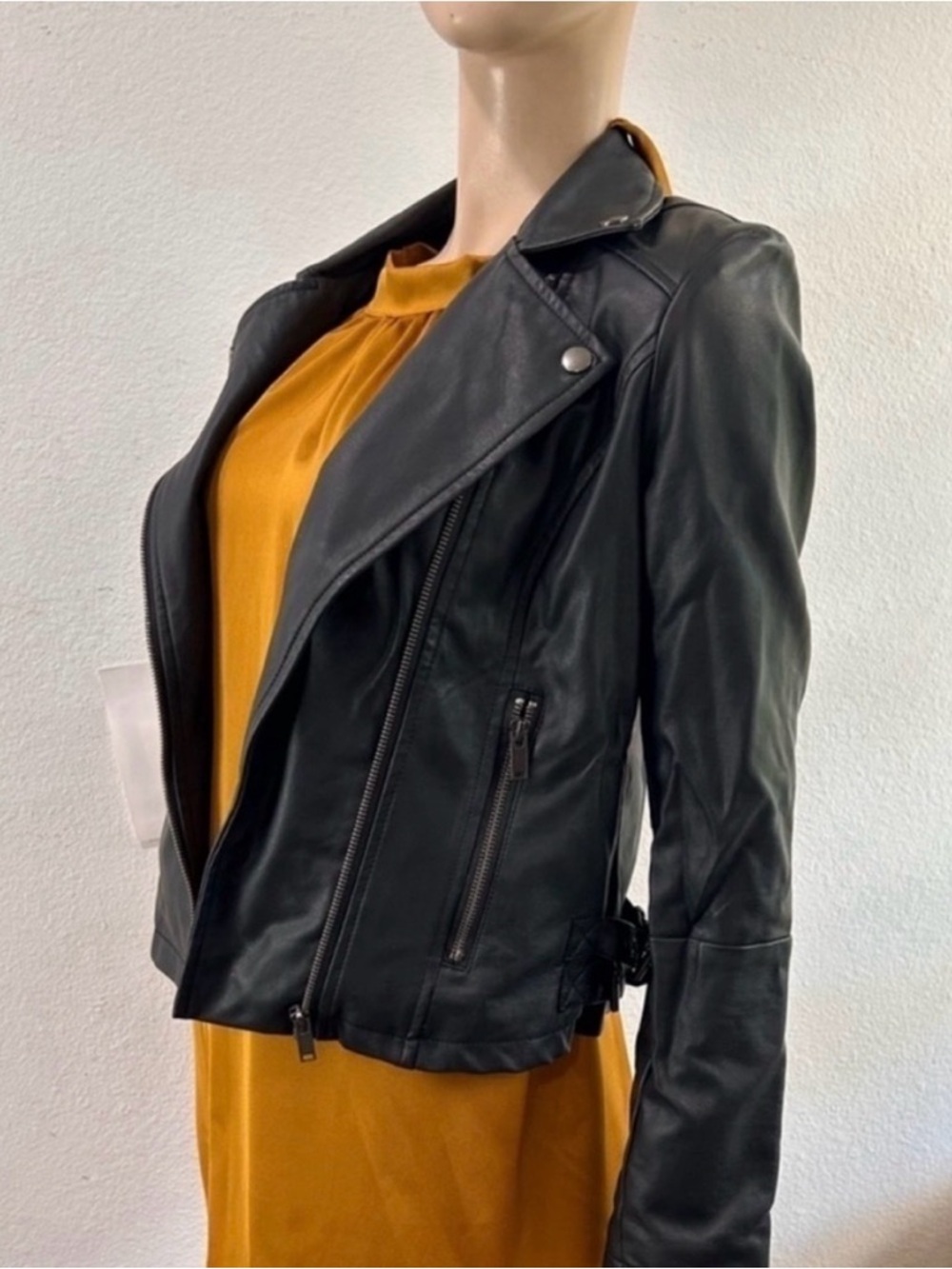 Coffee shop Black Faux Leather Moto Jacket - Sleek Zip Detail